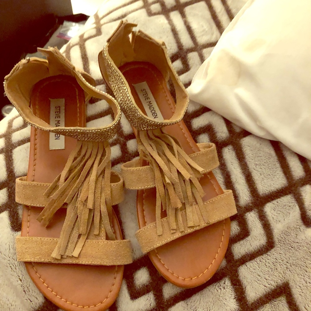 Steve Madden Sandals gently used